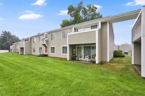 26 Nassau Dr #26, Springfield, MA 01129 photo 33
