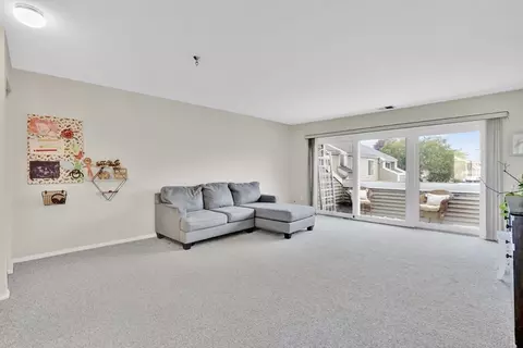 26 Nassau Dr #26, Springfield, MA 01129 photo 7