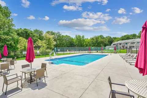 26 Nassau Dr #26, Springfield, MA 01129 photo 36