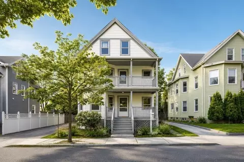 29-31 Victoria St, Somerville, MA 02144