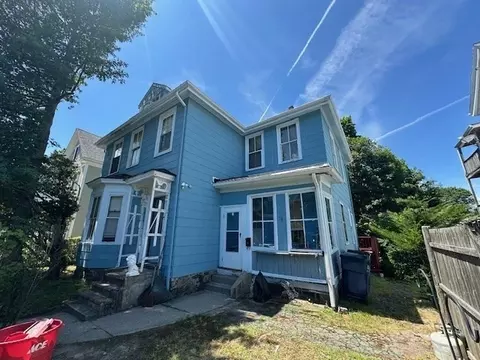 31 Amherst St, Roslindale, MA 02131