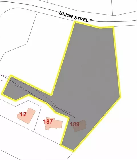 View/Area - 189 Union St, Hingham, MA 02043 photo 3 of 4
