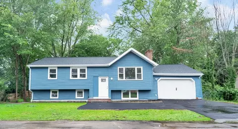 36 Poplar Rd, Brockton, MA 02301