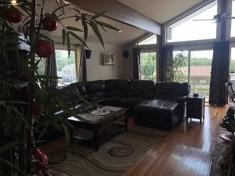 Living - 256 Marshall St, Athol, MA 01331 photo 2 of 4