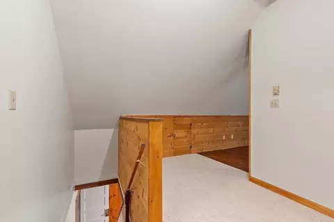 Entry Way - 10 Worcester Rd, Townsend, MA 01469 photo 1 of 2