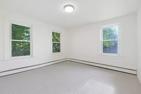 8 Mount Pleasant St, Webster, MA 01570 photo 19
