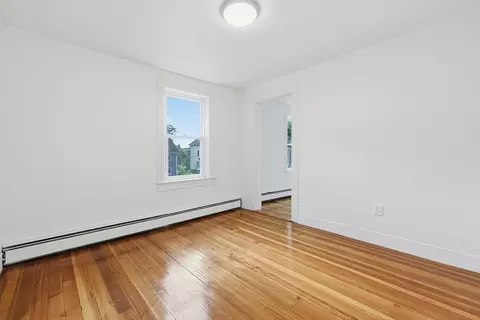 8 Mount Pleasant St, Webster, MA 01570 photo 14