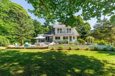 152 Namequoit, Orleans, MA 02653