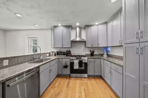 55 Cherry St #1, Chelsea, MA 02150