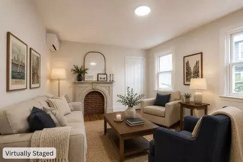 21 Starr Ln, Jamaica Plain, MA 02130