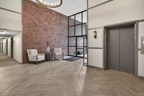 993 Massachusettes #113, Arlington, MA 02474