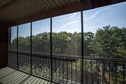Exterior - 2 Summitt Dr #41, Reading, MA 01867 photo 1 of 2