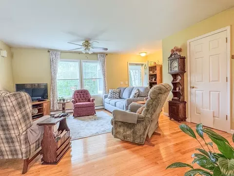Living - 468 Tunnel Rd, Rowe, MA 01367 photo 2 of 3