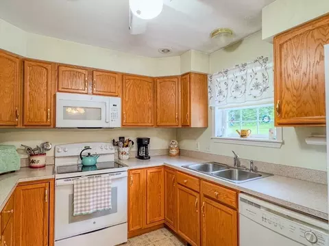 Kitchen - 468 Tunnel Rd, Rowe, MA 01367 photo 2 of 3