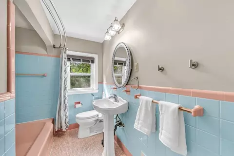 Bath - 89 Rolling Ln, Needham, MA 02492 photo 1 of 1