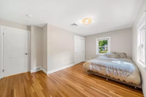 Bedroom - 89 Rolling Ln, Needham, MA 02492 photo 1 of 2