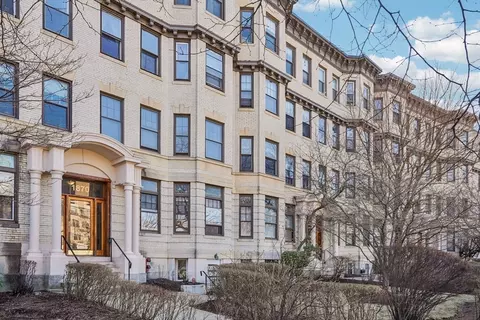1870 Commonwealth Ave #1, Boston, MA 02135