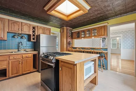 17-19 Howes St, Springfield, MA 01118 photo 23