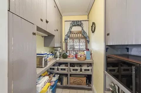17-19 Howes St, Springfield, MA 01118 photo 10
