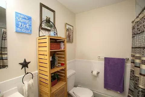 Bath - 472 0 East Hoosac St, Adams, MA 01220 photo 3 of 4
