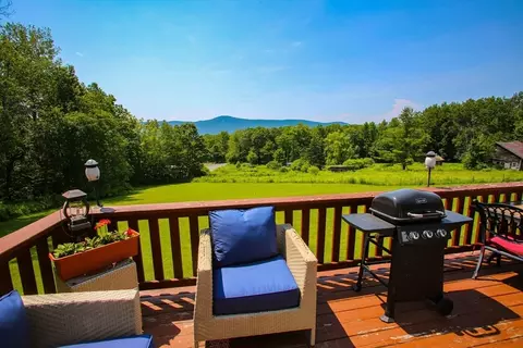 Exterior - 472 0 East Hoosac St, Adams, MA 01220 photo 1 of 5