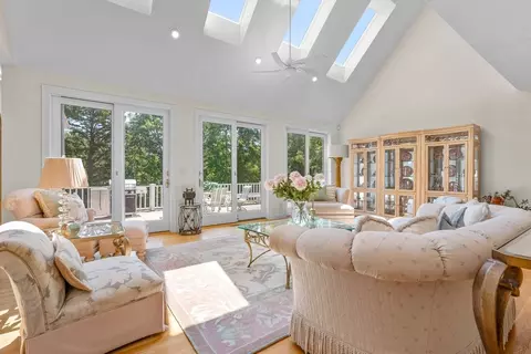 14 Glenneagle Dr, Mashpee, MA 02649 photo 6