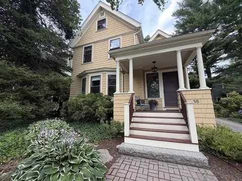 35 Prince St, Jamaica Plain, MA 02130