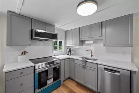 9 Humes St, Webster, MA 01570 photo 13
