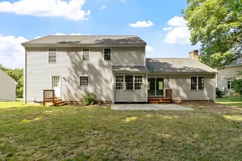 15 Marks Way, Maynard, MA 01754 photo 3
