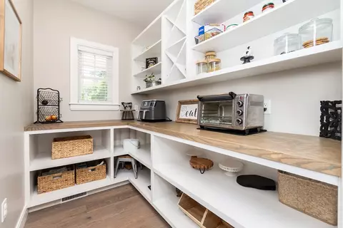 Kitchen - 33 North St, Danvers, MA 01923 photo 1 of 4