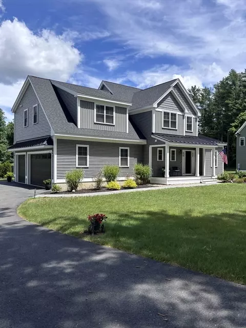 33 North St, Danvers, MA 01923 photo 3