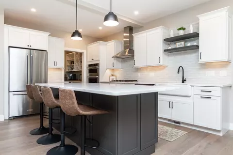 Kitchen - 33 North St, Danvers, MA 01923 photo 2 of 4