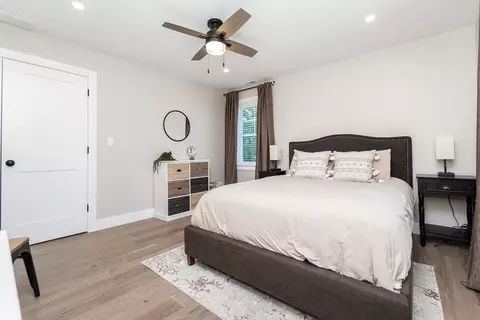 Bedroom - 33 North St, Danvers, MA 01923 photo 1 of 2