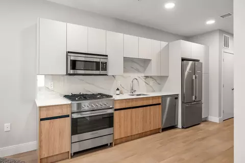 249 Corey Rd #407, Boston, MA 02135