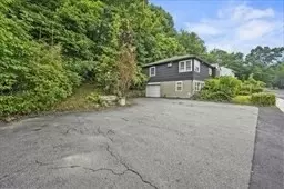 Exterior - 577 Grove, Worcester, MA 01605 photo 3 of 4