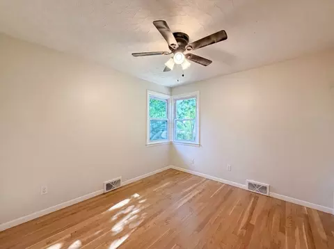 17 Vineyard St, Worcester, MA 01603 photo 10