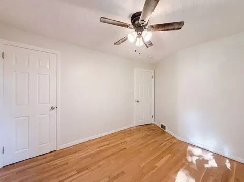 17 Vineyard St, Worcester, MA 01603 photo 11