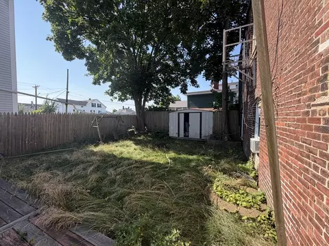149 Franklin St, Fall River, MA 02720 photo 3