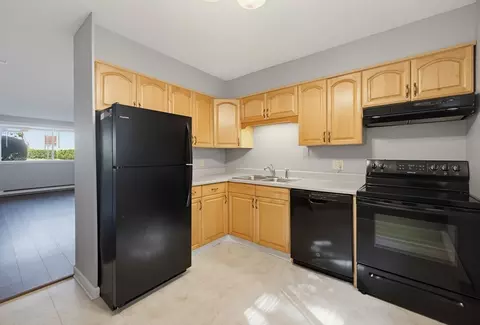 Kitchen - 121 Bailey St #B11, Worcester, MA 01602 photo 1 of 2