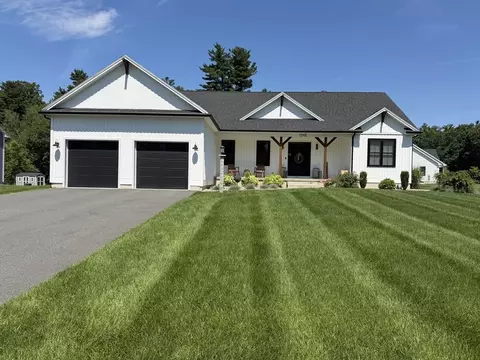 1 Honeybird Run, Southwick, MA 01077