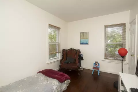 10 Monroe St, Springfield, MA 01109 photo 11
