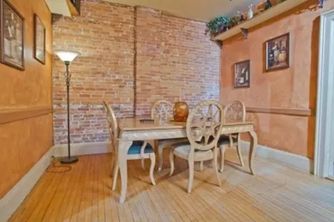 Dining - 127-129 Thompson St, Springfield, MA 01109 photo 2 of 4