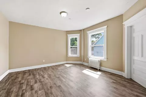 282 White St, Springfield, MA 01108 photo 24