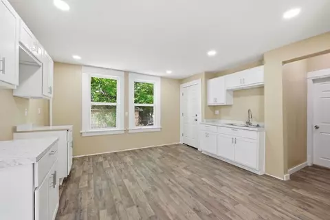 282 White St, Springfield, MA 01108 photo 9