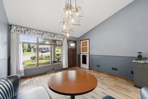 9 Keith Cir, Ludlow, MA 01056 photo 8