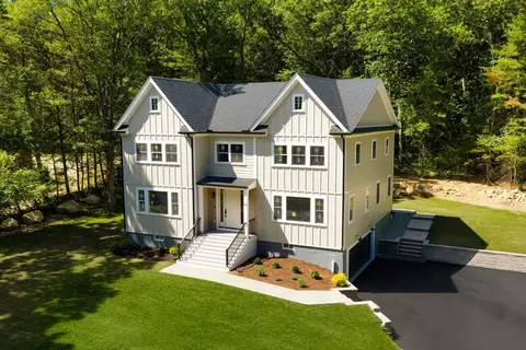 87 Lakeview St, Sharon, MA 02067