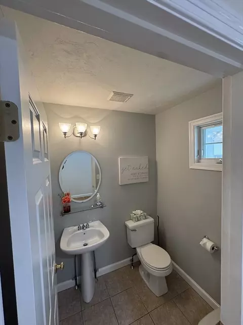 45 Crescent Rd #45, Needham, MA 02494 photo 4