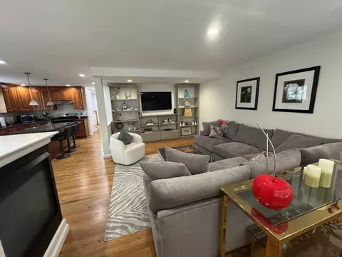 45 Crescent Rd #45, Needham, MA 02494 photo 11