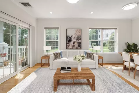2107 Davenport Ave #2107, Canton, MA 02021