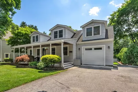 86 Grosvenor Rd, Needham, MA 02492 photo 2
